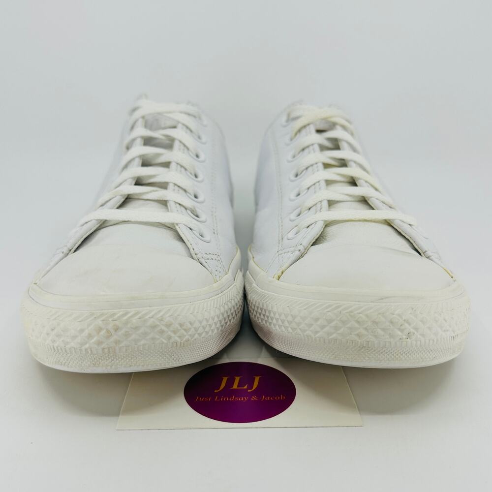 Converse Men's Chuck Taylor All Star Mono White Leather Sneakers 136823C Size 10 - Picture 2 of 11